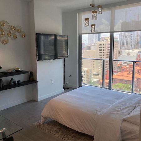 Brand New Modern 1 Bedroom Unit Downtown Miami Luaran gambar
