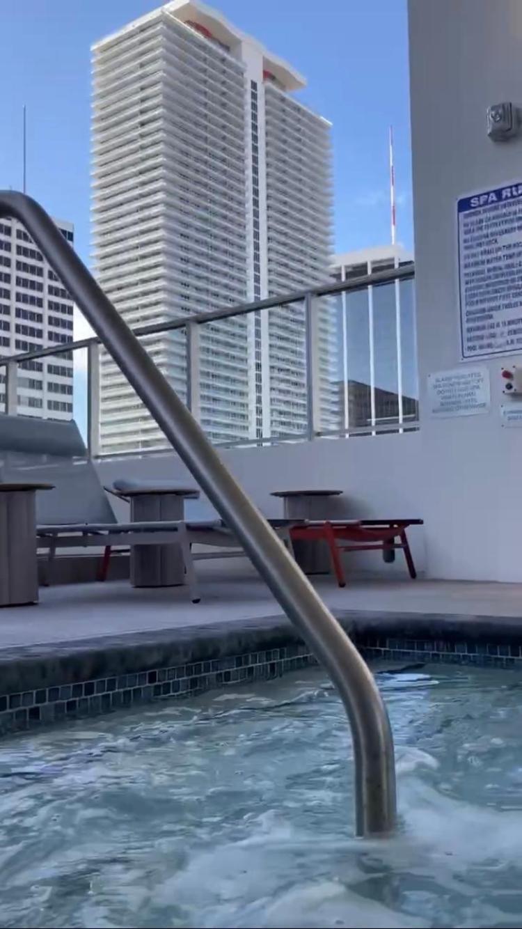 Brand New Modern 1 Bedroom Unit Downtown Miami Luaran gambar