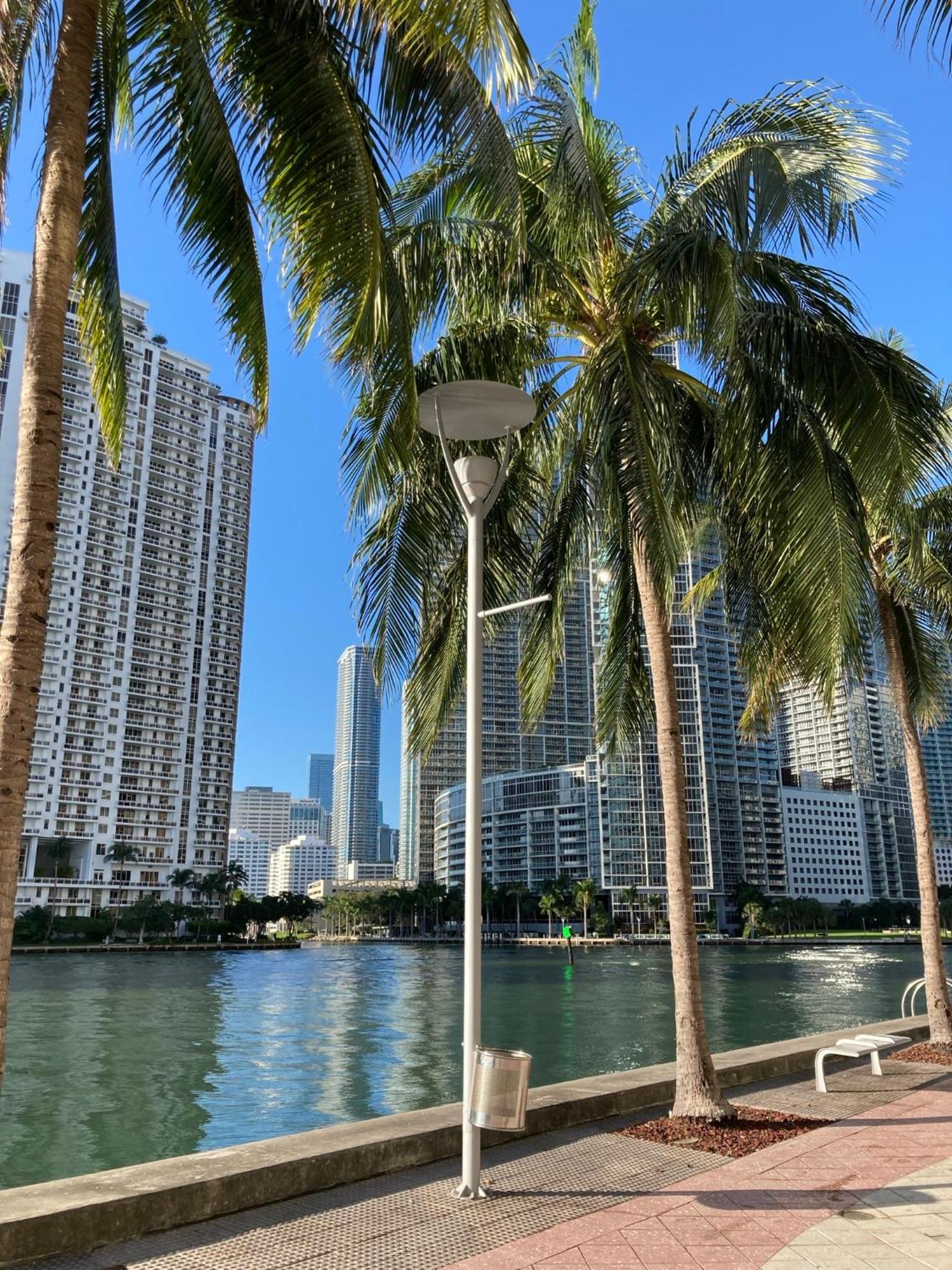 Brand New Modern 1 Bedroom Unit Downtown Miami Luaran gambar